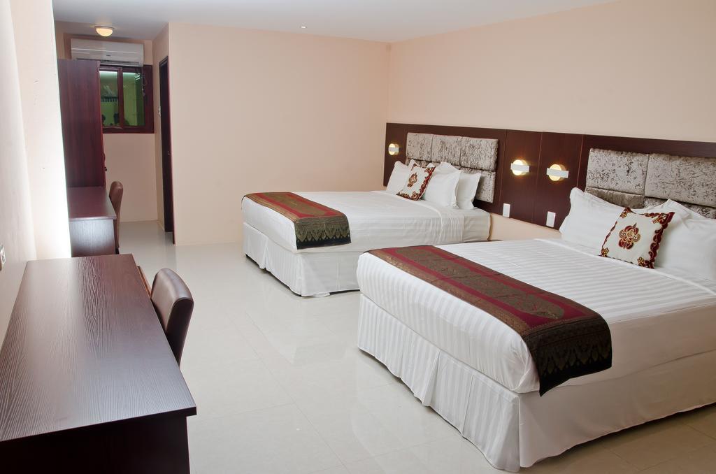 Grand Diamond Hotel Trinidad Piarco Εξωτερικό φωτογραφία
