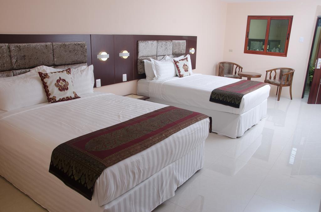 Grand Diamond Hotel Trinidad Piarco Εξωτερικό φωτογραφία